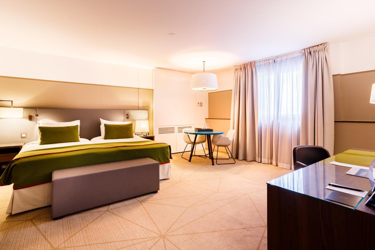 Fraser Suites Paris La Defense Courbevoie Eksteriør bilde